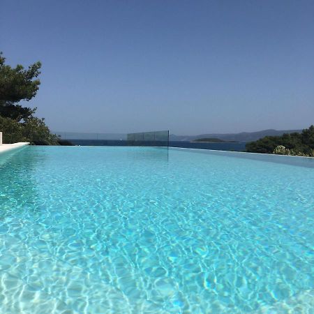 Holiday Hvar Lux Basina Buitenkant foto