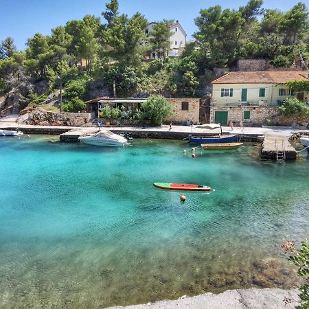 Holiday Hvar Lux Basina Buitenkant foto