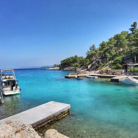 Holiday Hvar Lux Basina Buitenkant foto