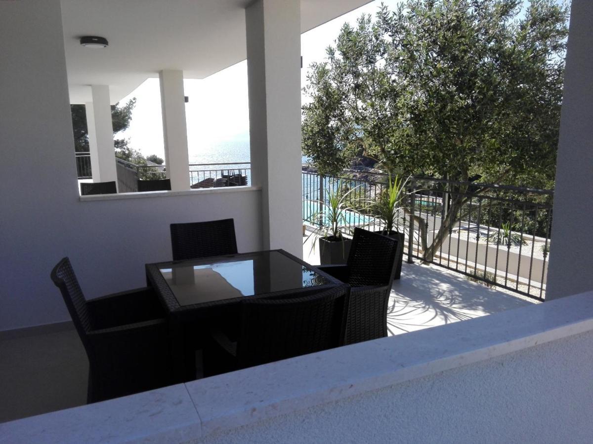 Holiday Hvar Lux Basina Buitenkant foto